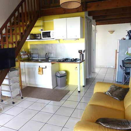 Le Clos De Val - Vue Mer La Possession Ruang foto